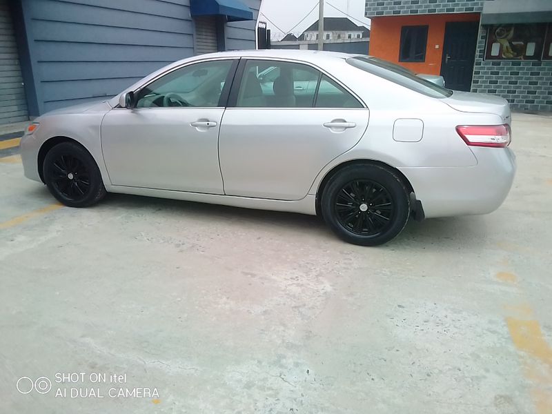 Thumbnail 13 of 2010 TOYOTA Camry